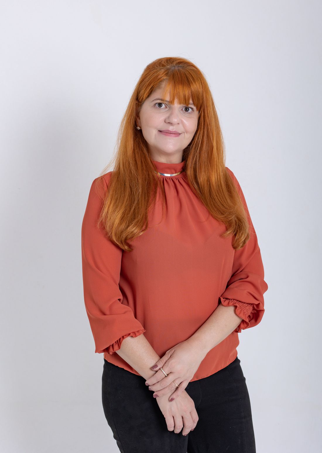 Dra. Viviane Castro Soares